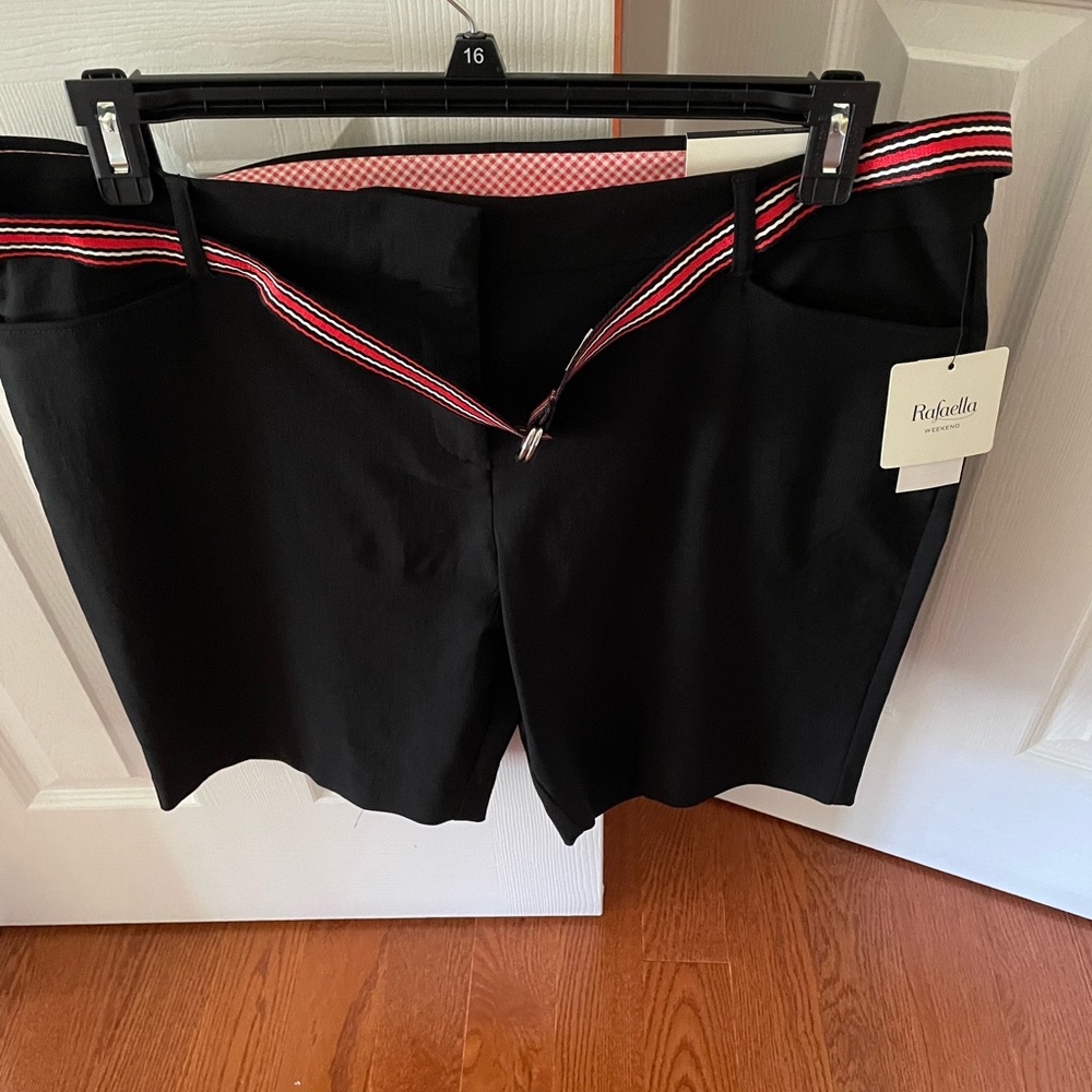 Rafaella black Shorts